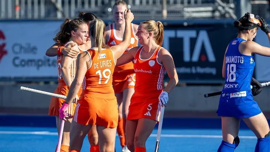 Netherlands dominate again as Chile keep their hopes alive on a thrilling Day 3 in Santiago